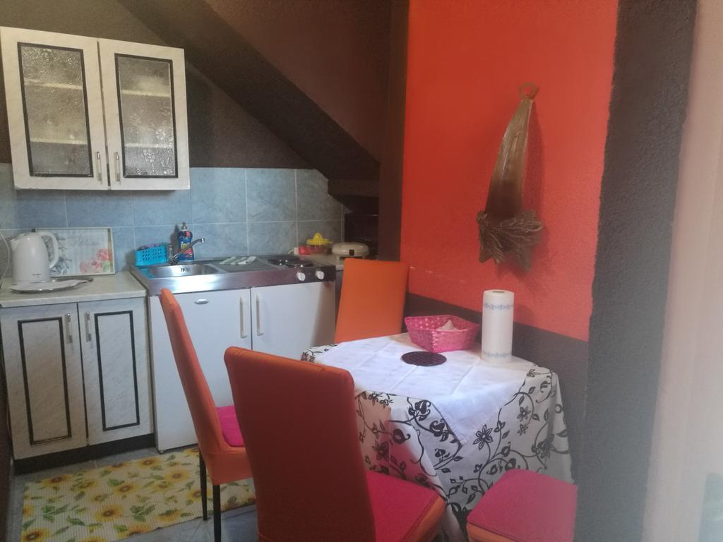 Odvojak Apartments ซริกเวนิซา ภายนอก รูปภาพ