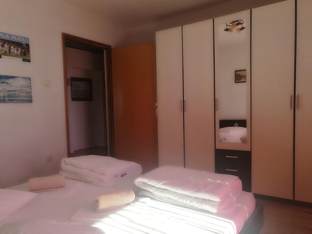Odvojak Apartments ซริกเวนิซา ภายนอก รูปภาพ