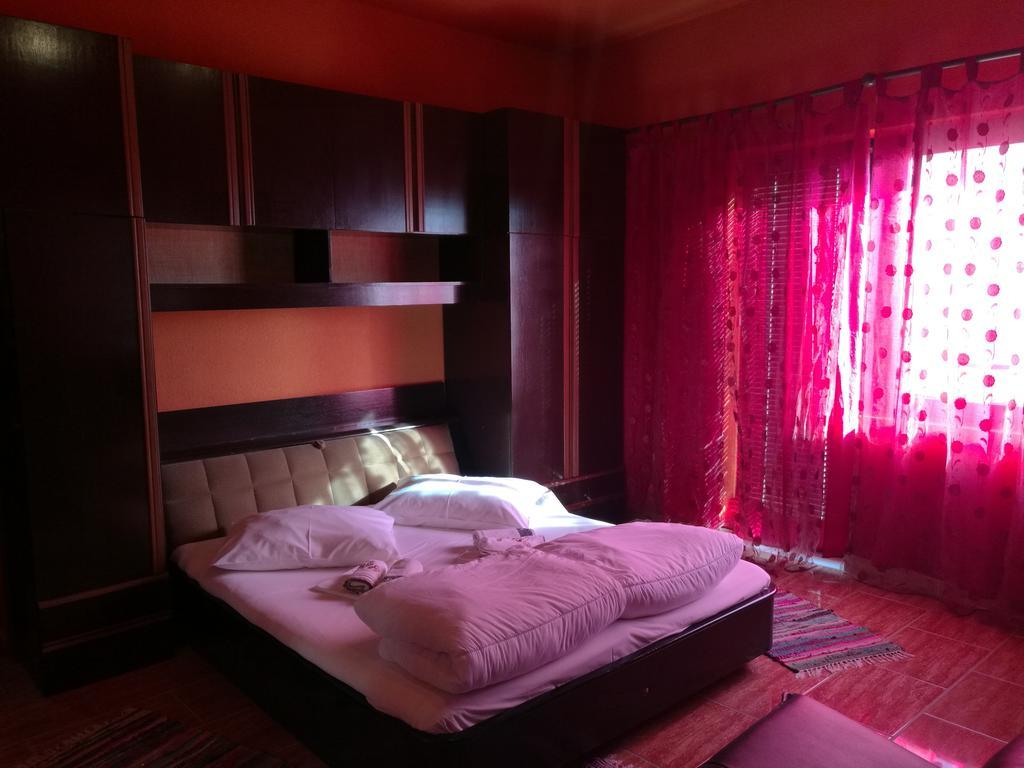 Odvojak Apartments ซริกเวนิซา ภายนอก รูปภาพ